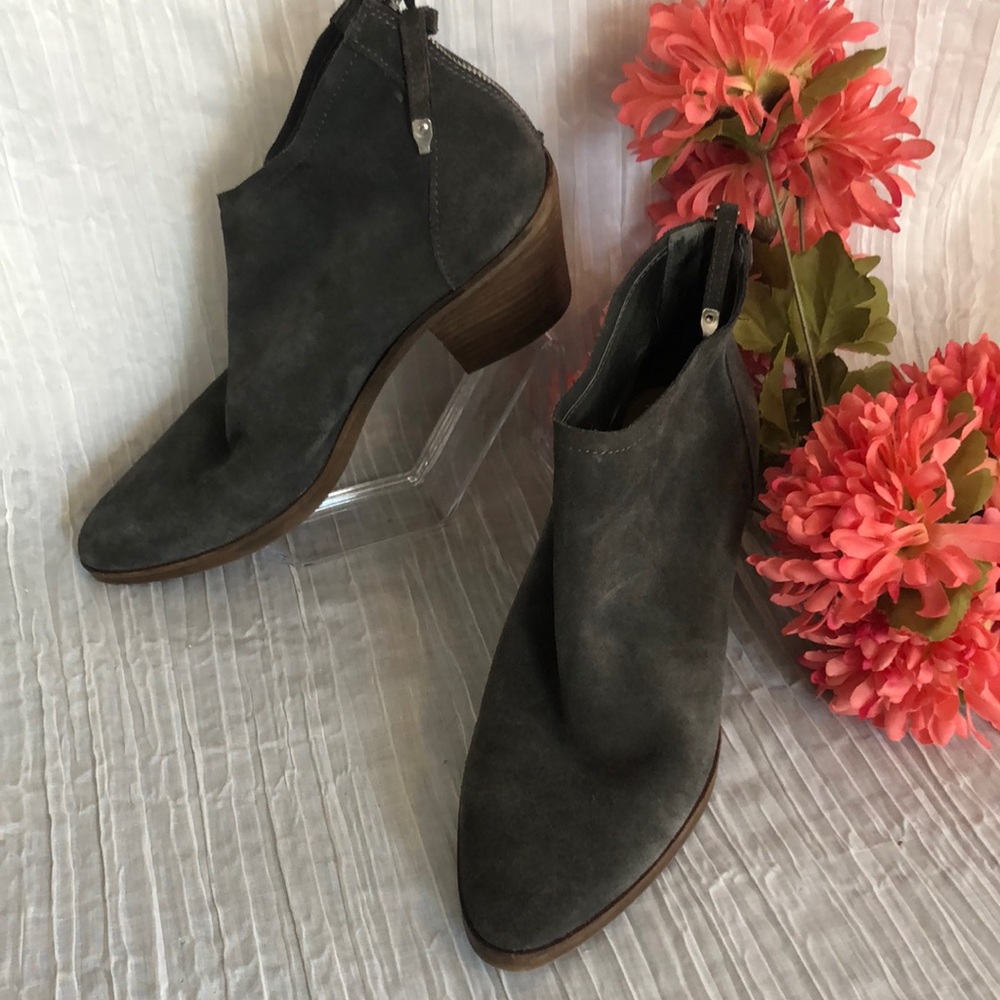 DOLCE VITA Size 9 gray suede thick wedge wood heel ankle boots booties